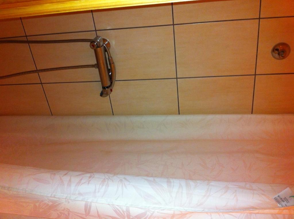 Sarokhaz Panzio Bed & Breakfast Vecses Ruang foto
